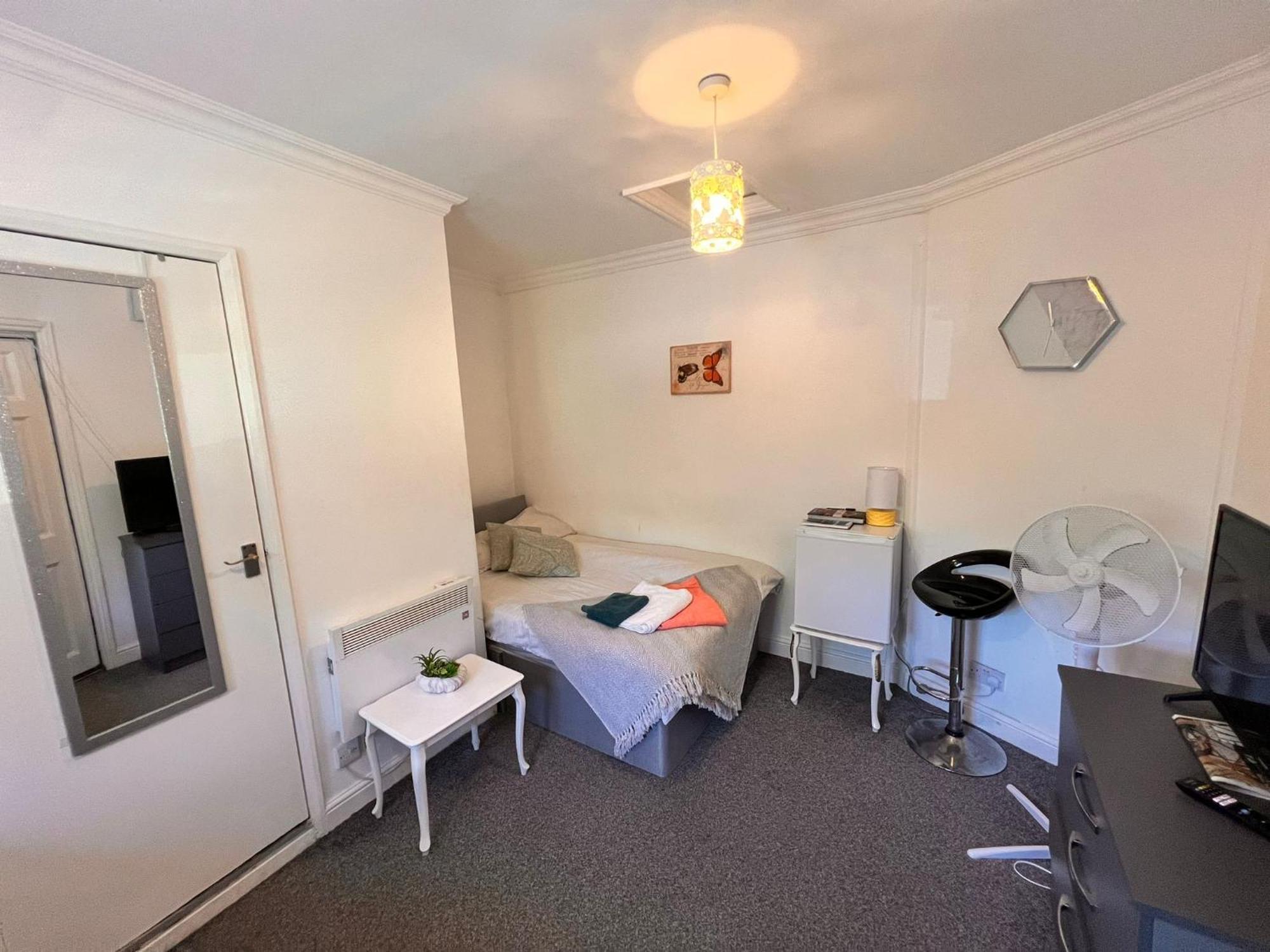 Studio London Hackney Near Homerton Hospital Exterior photo